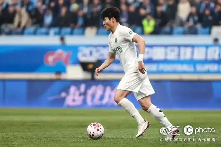 美洲杯：智利 VS 秘鲁